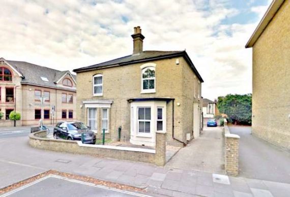 1 Bedroom Detached